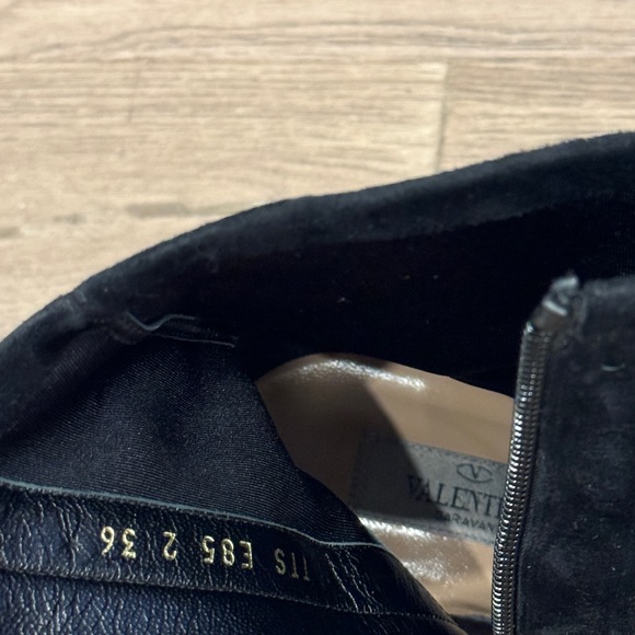 Valentino rockstud Black Ankle Boots with Studded Heel - Picture 11 of 11